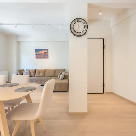Stylish 2Bdr Apt By Acropolis Athene Buitenkant foto