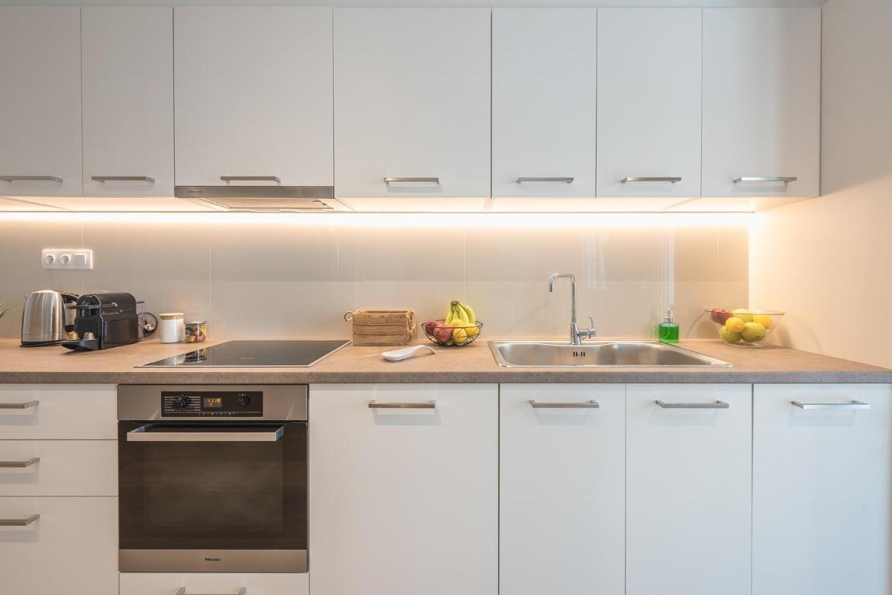 Apartment Stylish 2bdr By Acropolis Athens