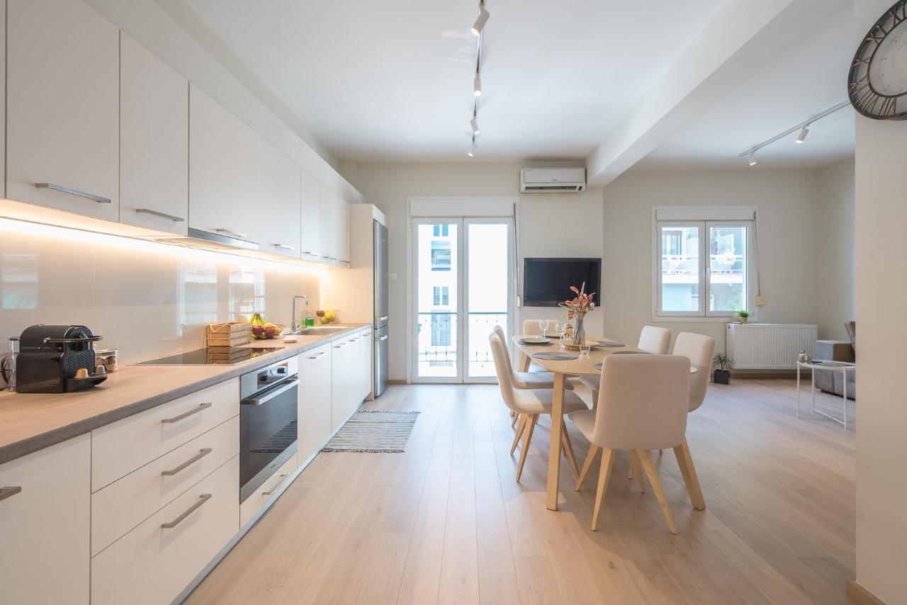 Stylish 2bdr By Acropolis * Athens