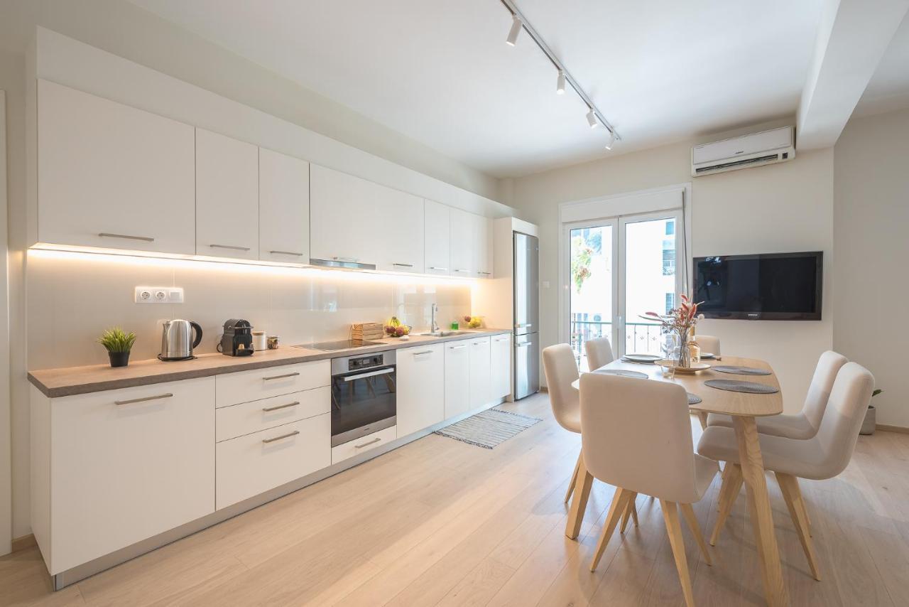 Apartment Stylish 2bdr By Acropolis Athens
